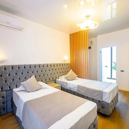 Office Hotel Costineşti