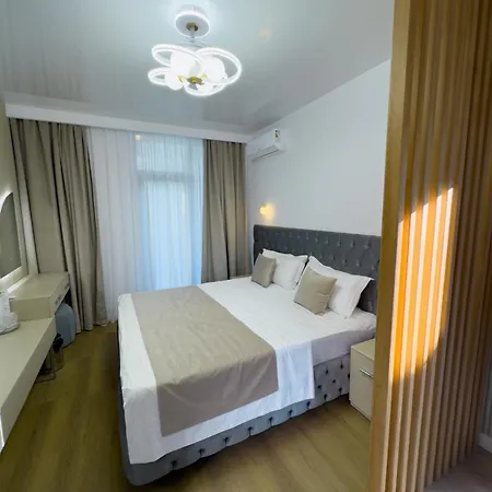 Office 酒店 科斯蒂内什蒂